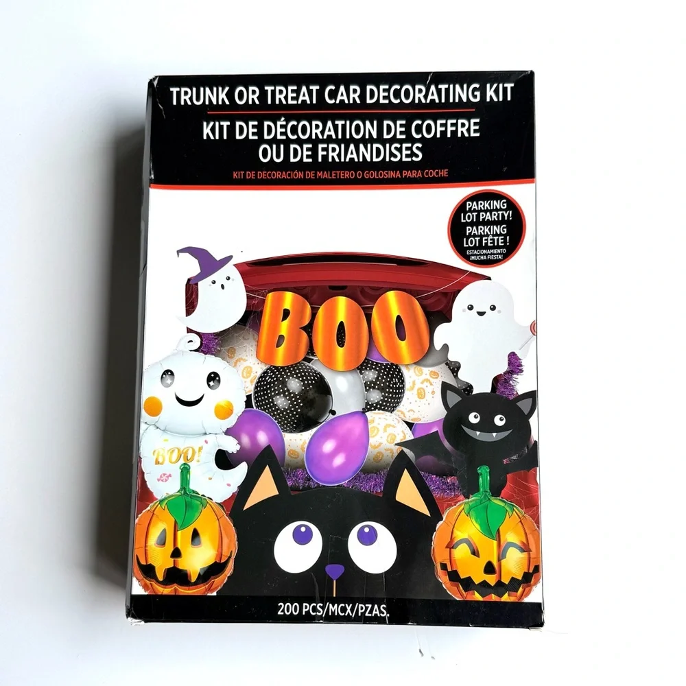 Halloween Trunk or Treat Car Decorating Kit, 200 pcs: balloons, cutouts, banners